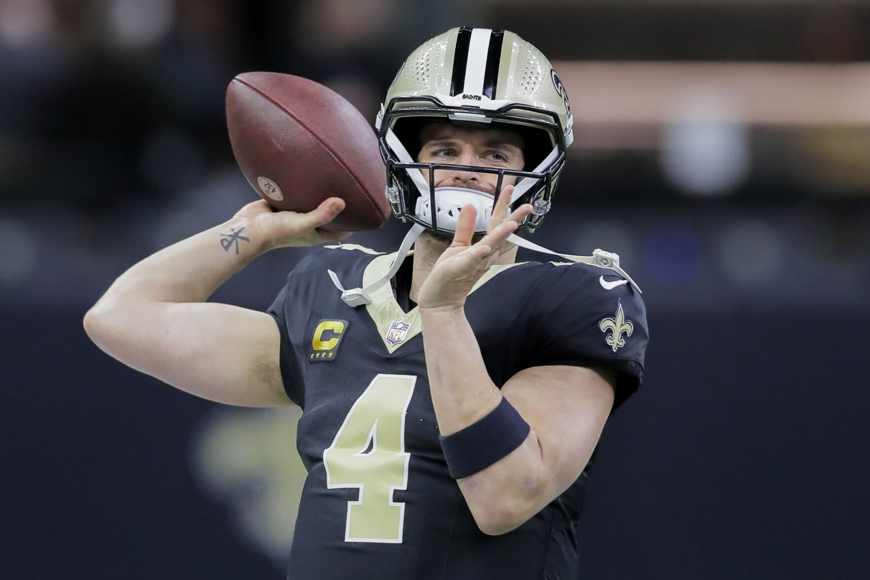 NO.saintsfalcons.010824.0019.jpg